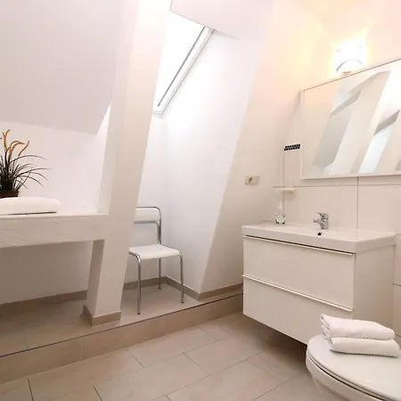 Droese, Haus 8a - 11 * Kühlungsborn