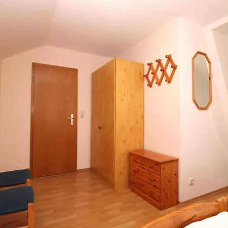 Droese, Haus 8a - 11 * Kuehlungsborn